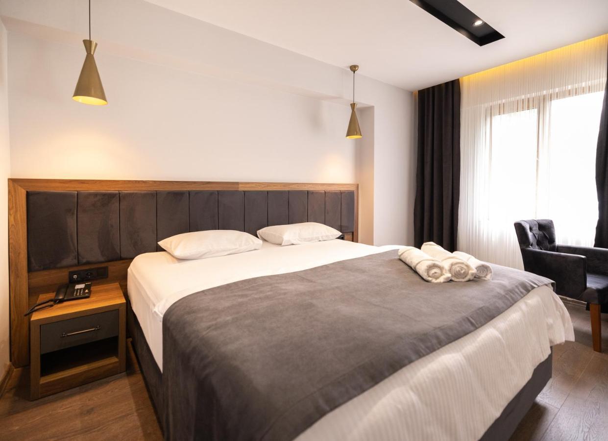Tuerkler Suite Hotel ทรับซอน ภายนอก รูปภาพ