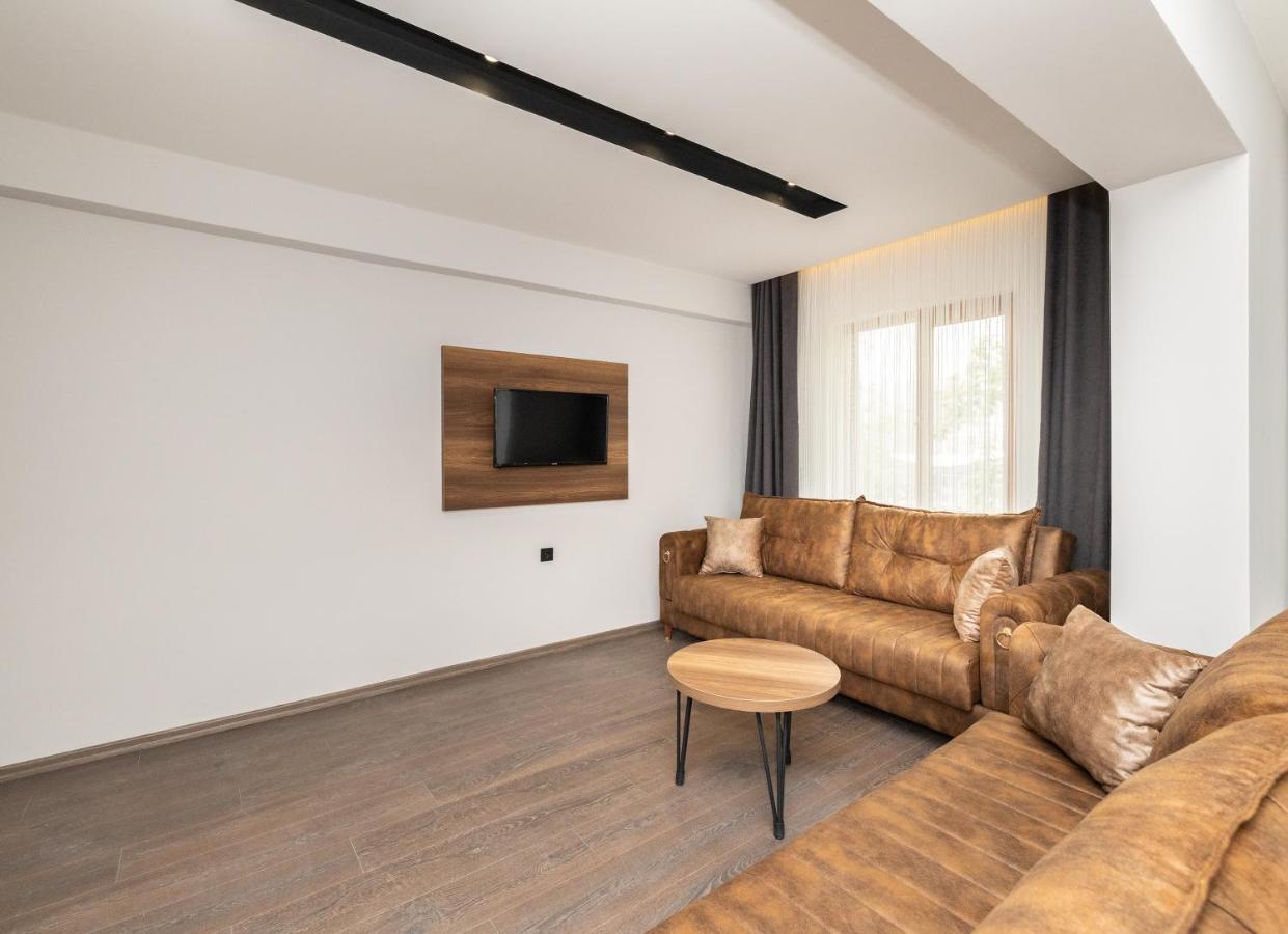 Tuerkler Suite Hotel ทรับซอน ภายนอก รูปภาพ