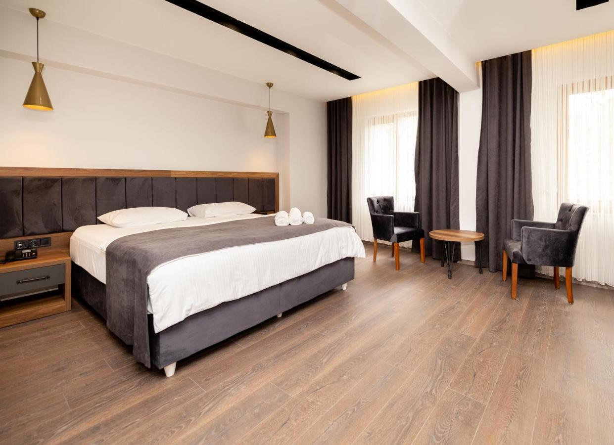 Tuerkler Suite Hotel ทรับซอน ภายนอก รูปภาพ