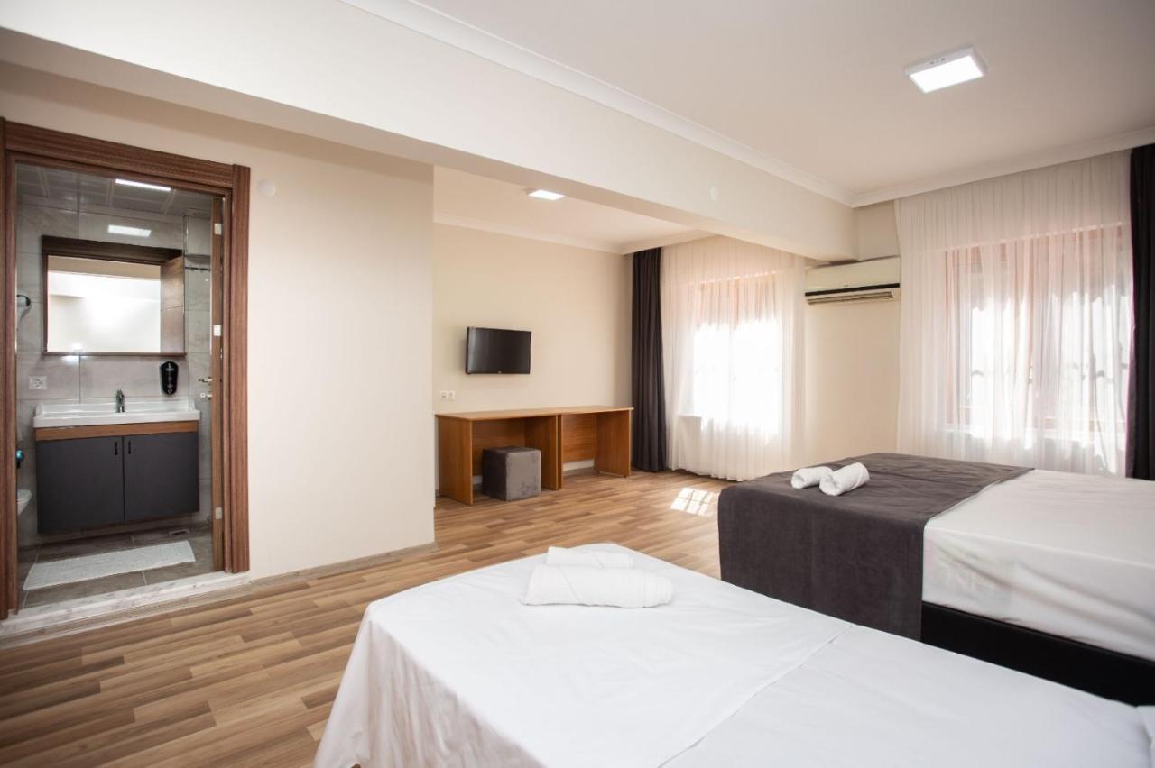 Tuerkler Suite Hotel ทรับซอน ภายนอก รูปภาพ