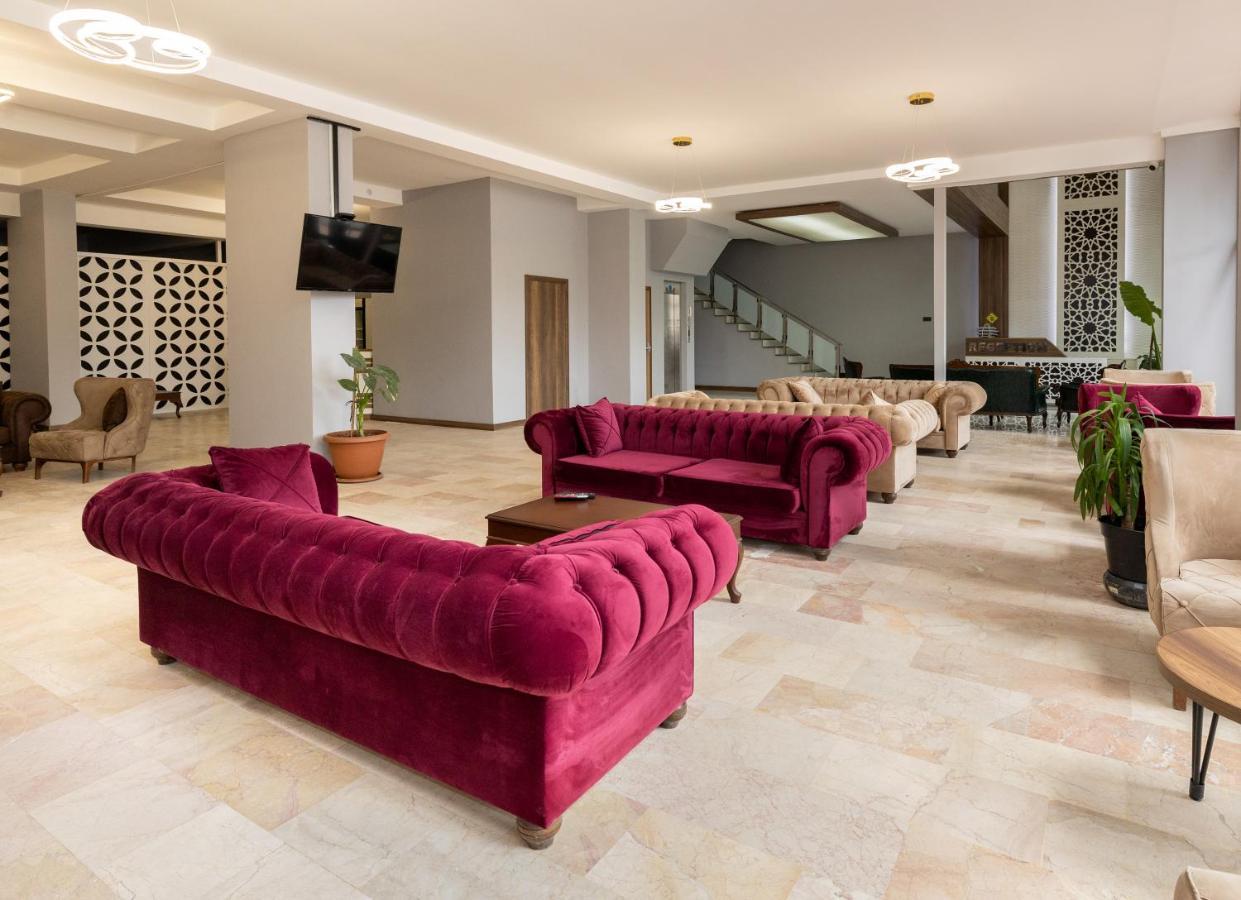Tuerkler Suite Hotel ทรับซอน ภายนอก รูปภาพ