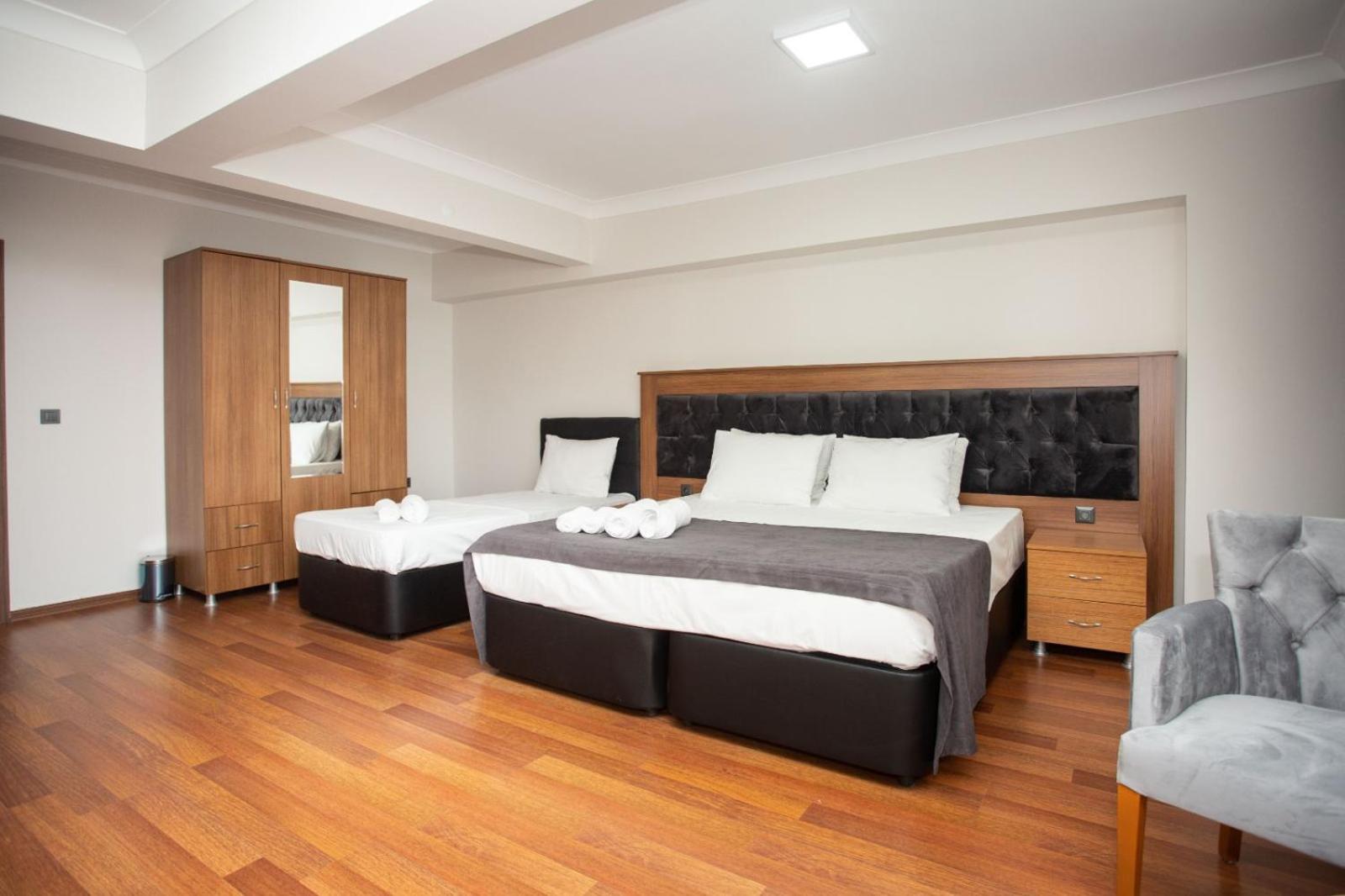 Tuerkler Suite Hotel ทรับซอน ภายนอก รูปภาพ